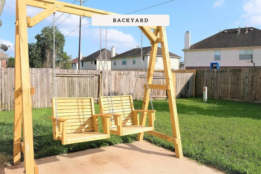 Exceptional, 5 Beds, Near Downtown - Bold Ruler Βίλα Stafford Εξωτερικό φωτογραφία