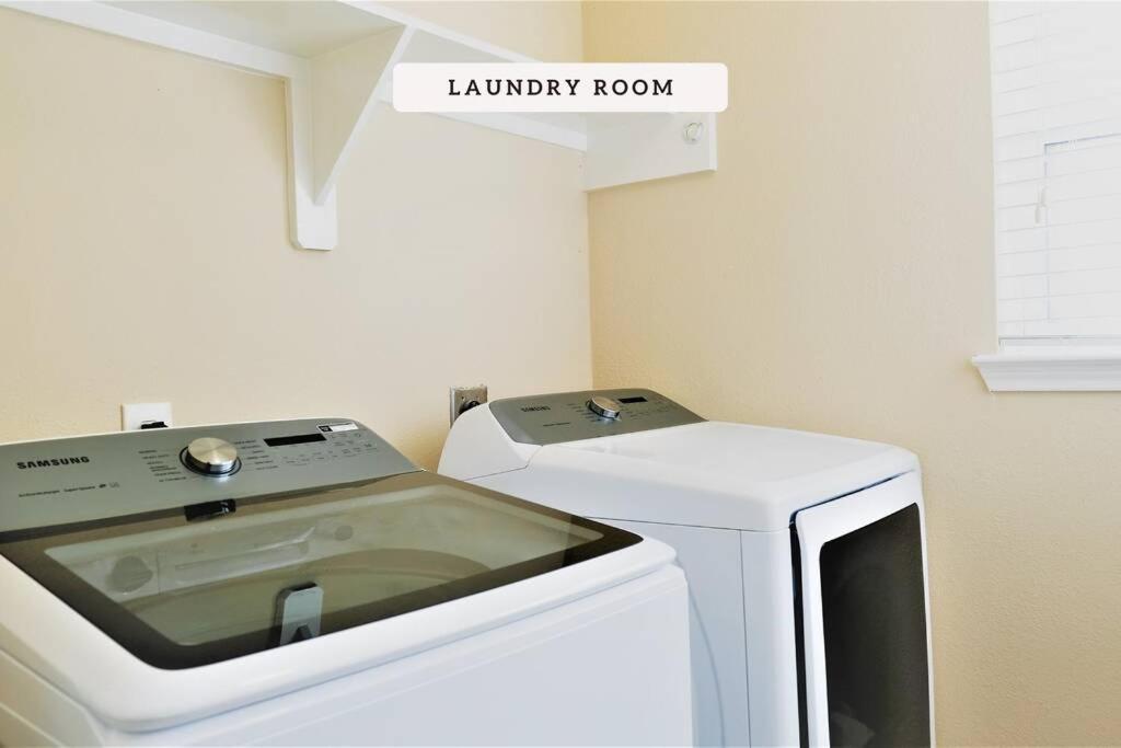 Exceptional, 5 Beds, Near Downtown - Bold Ruler Βίλα Stafford Εξωτερικό φωτογραφία